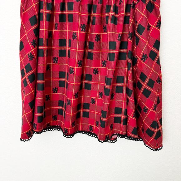 [Hot Topic] Harry Potter Red Gryffindor Plaid Mini Skirt Hogwarts Pockets Sz 2X - Picture 4 of 11